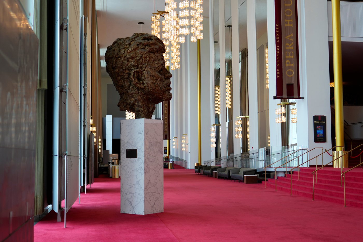 Judge questions why Kennedy Center is moving so quickly to return Trump's name to building | iNFOnews.ca