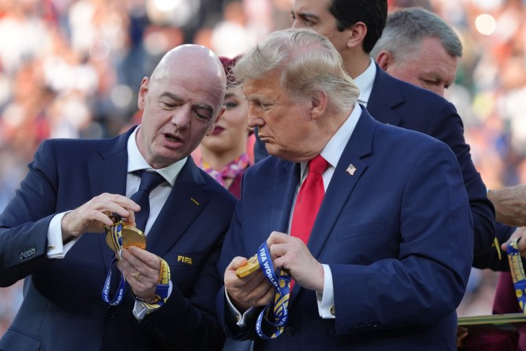 IOC won't pursue its member Infantino over FIFA red-card ruling at World Cup | iNFOnews.ca