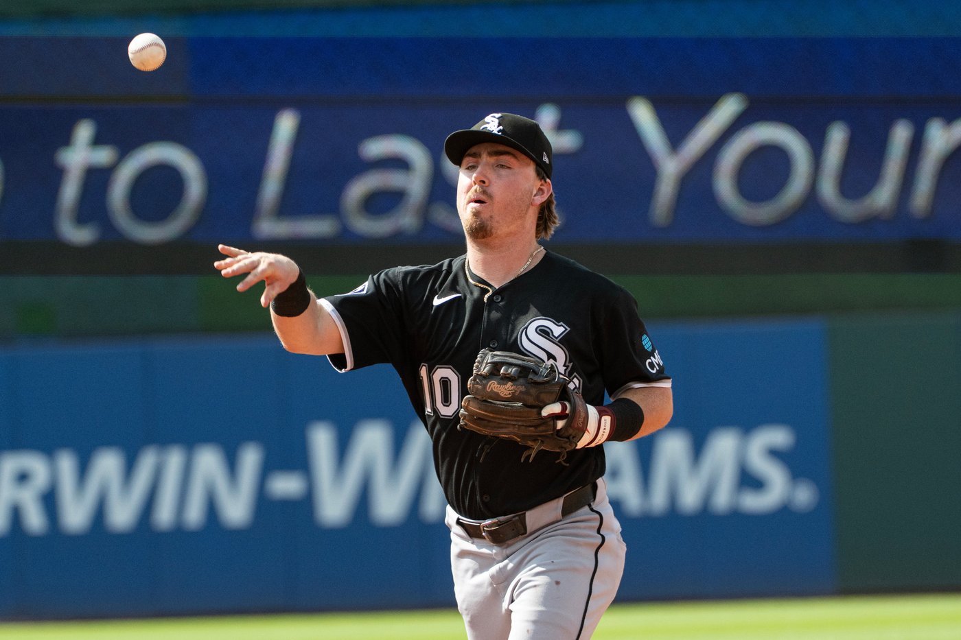 Colson Montgomery homers as White Sox outlast Guardians 7-6 to split AL Central showdown series | iNFOnews.ca Colson Montgomery homers as White Sox outlast Guardians 7-6 to split AL Central showdown series | iNFOnews.ca