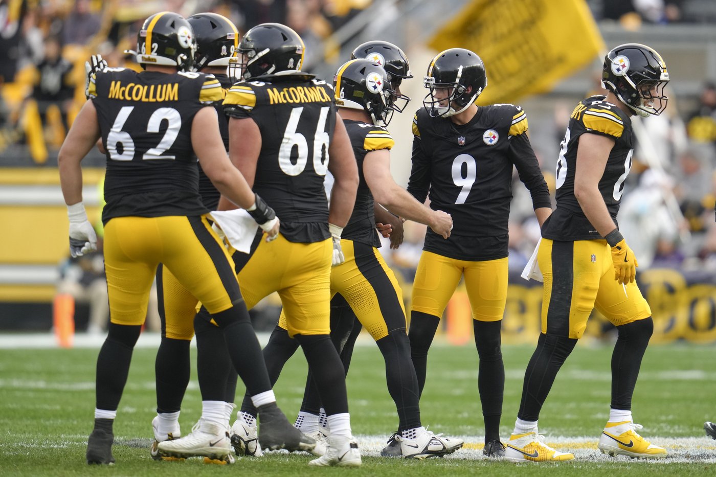 Boswell kicks 6 field goals and the Steelers bottle up Lamar Jackson in 18-16 win over the Ravens | iNFOnews.ca