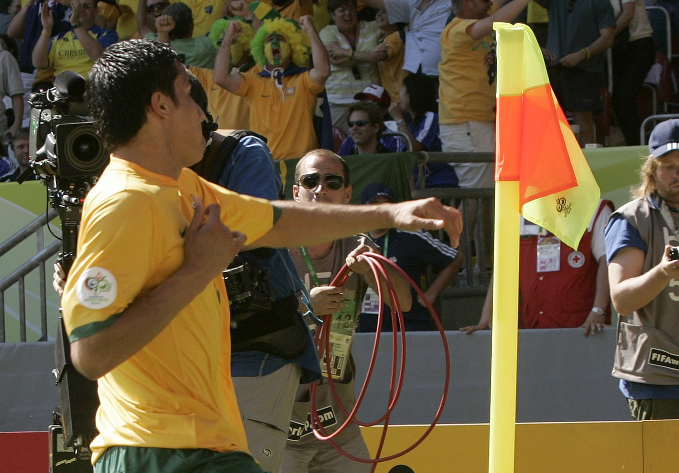 Paying homage to Socceroos great Tim Cahill has become a World Cup tradition for Australia | iNFOnews.ca Paying homage to Socceroos great Tim Cahill has become a World Cup tradition for Australia | iNFOnews.ca