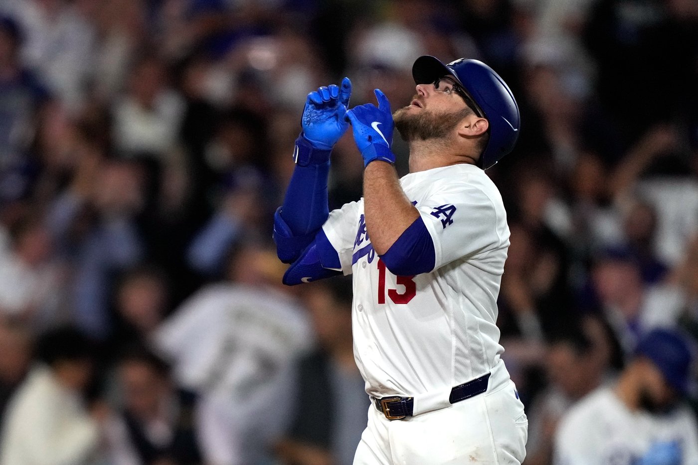Max Muncy told Dave Roberts he was close. Then came 3 homers and a walk-off | iNFOnews.ca Max Muncy told Dave Roberts he was close. Then came 3 homers and a walk-off | iNFOnews.ca
