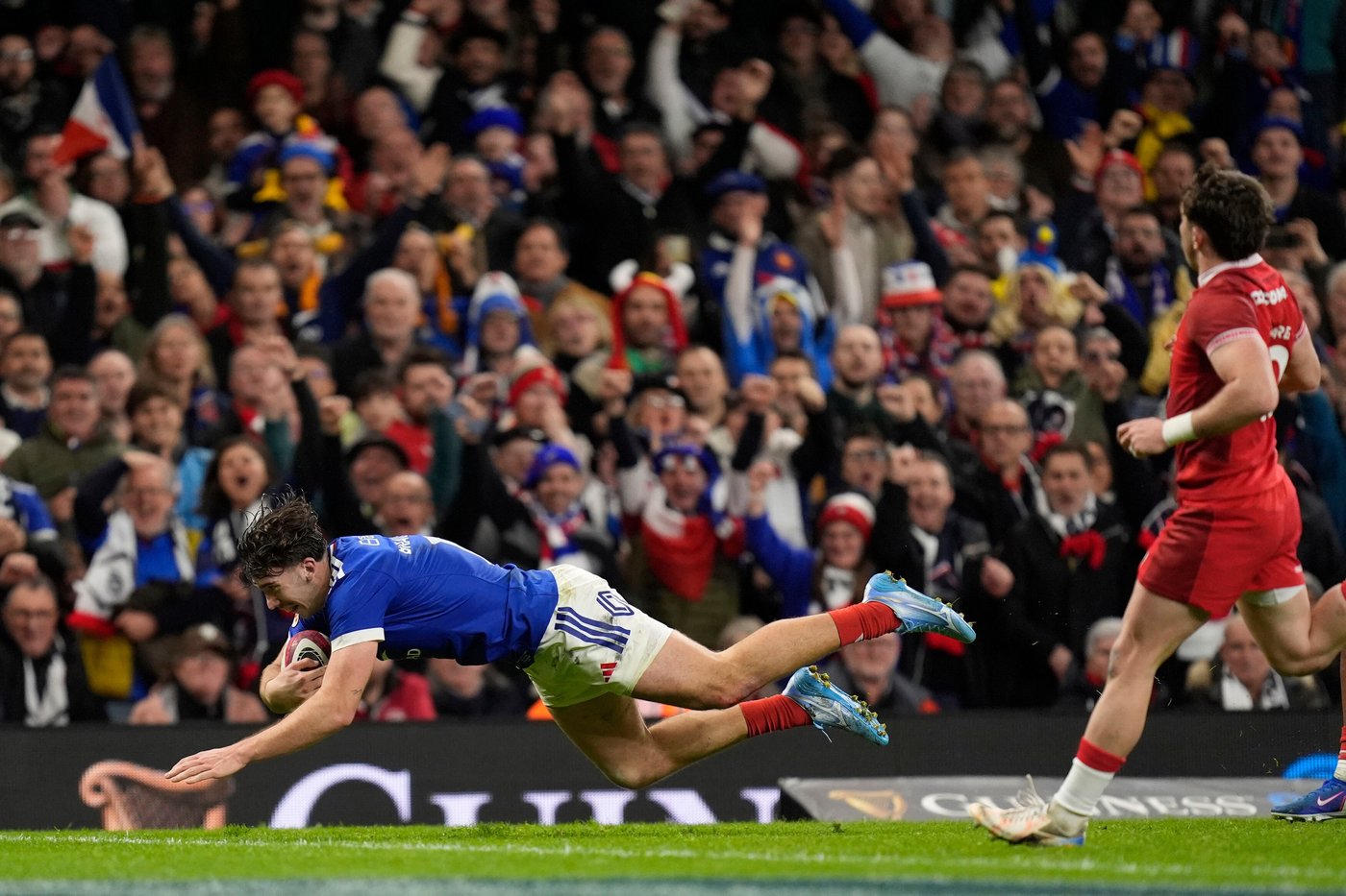 France tears apart Wales with eight tries and is only unbeaten Six Nations team | iNFOnews.ca