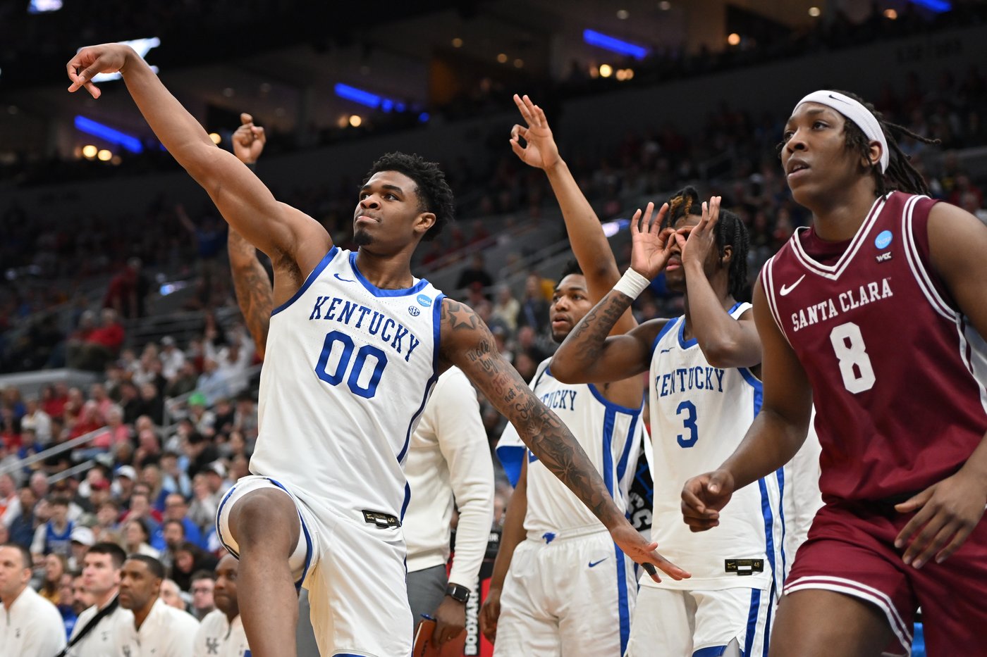 Otega Oweh's buzzer-beater saves Kentucky in 89-84 overtime win over Santa Clara in March Madness | iNFOnews.ca Otega Oweh's buzzer-beater saves Kentucky in 89-84 overtime win over Santa Clara in March Madness | iNFOnews.ca