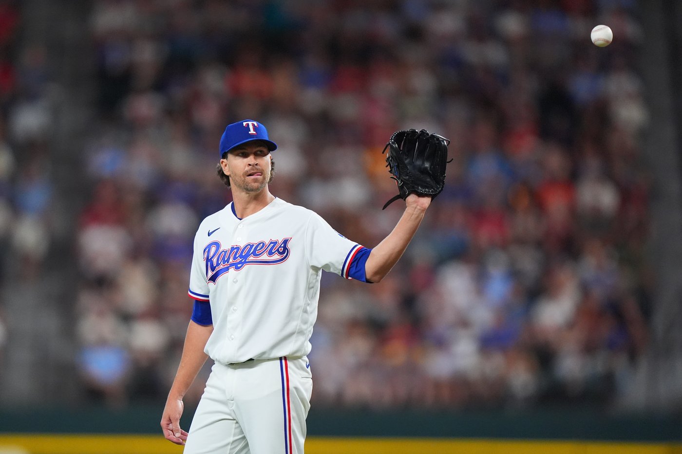 Jacob deGrom wanted to stay with Rangers, and extends their win streak with 9 Ks | iNFOnews.ca