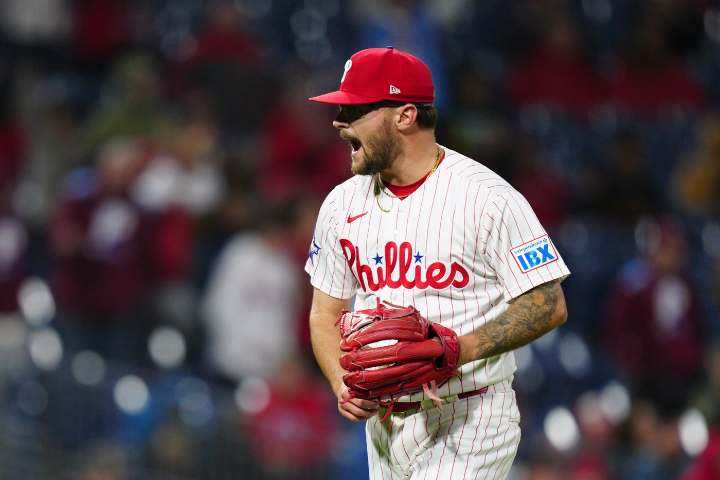 Schwarber delivers as Phillies rally again to beat Giants 6-5 in 10 innings for doubleheader sweep | iNFOnews.ca Schwarber delivers as Phillies rally again to beat Giants 6-5 in 10 innings for doubleheader sweep | iNFOnews.ca