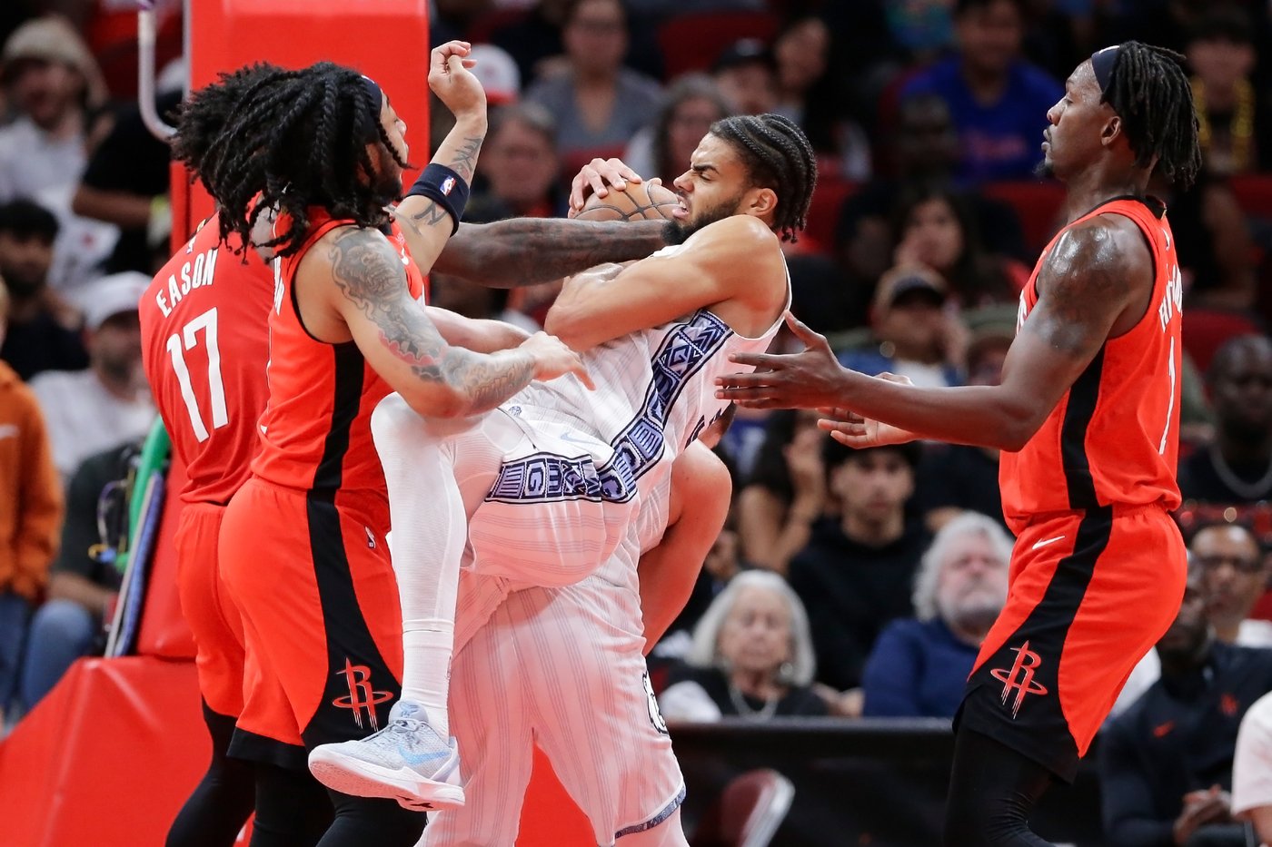 Clint Capela has 23 as Rockets rest stars in 132-101 rout of Grizzlies | iNFOnews.ca Clint Capela has 23 as Rockets rest stars in 132-101 rout of Grizzlies | iNFOnews.ca