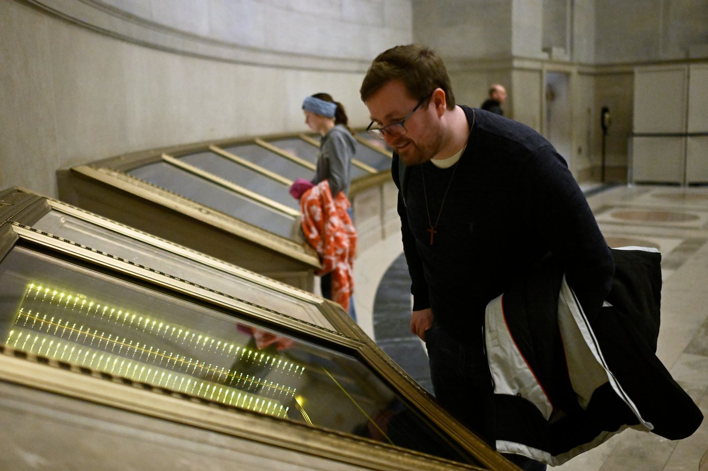 'We hold these truths': Viewing the Declaration of Independence, visitors reflect on America at 250 | iNFOnews.ca