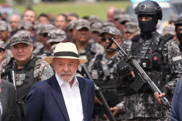 Brazil's Lula ramps up federal push against organized crime in Rio ahead of crucial election | iNFOnews.ca