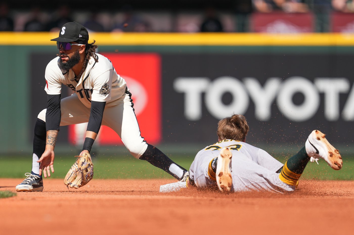 Woo, Raleigh and Crawford power the Mariners to a 2-0 win over the Athletics | iNFOnews.ca