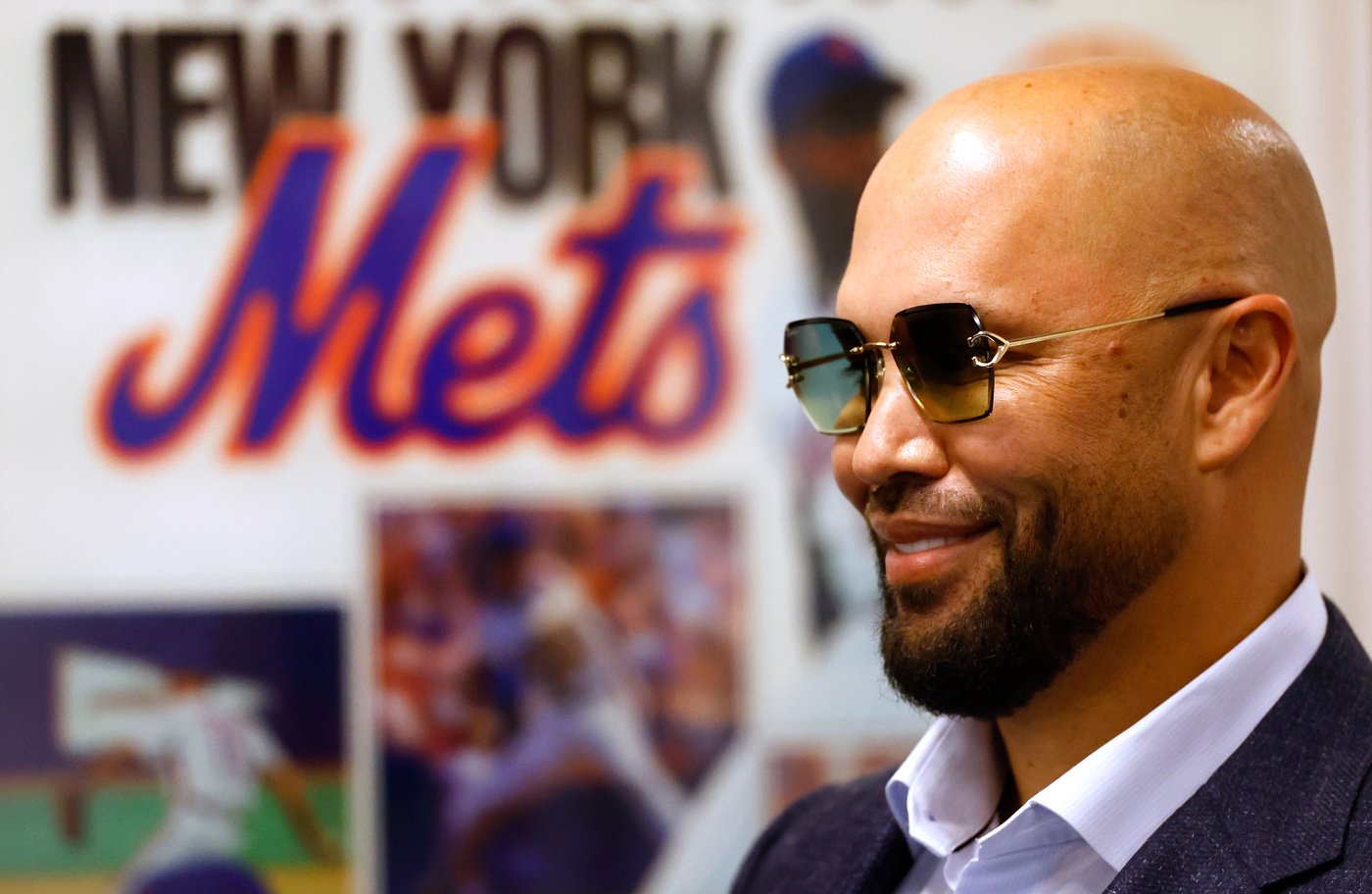 Carlos Beltrán won't rule out interviewing for Mets manager but doesn't sound interested | iNFOnews.ca