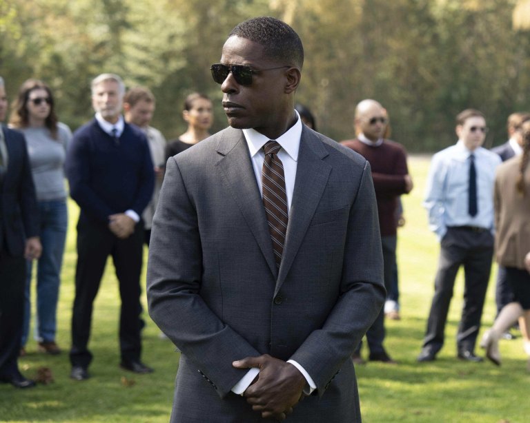 Sterling K. Brown has 3 Emmys, but Dan Fogelman has a bottle of scotch and a story | iNFOnews.ca