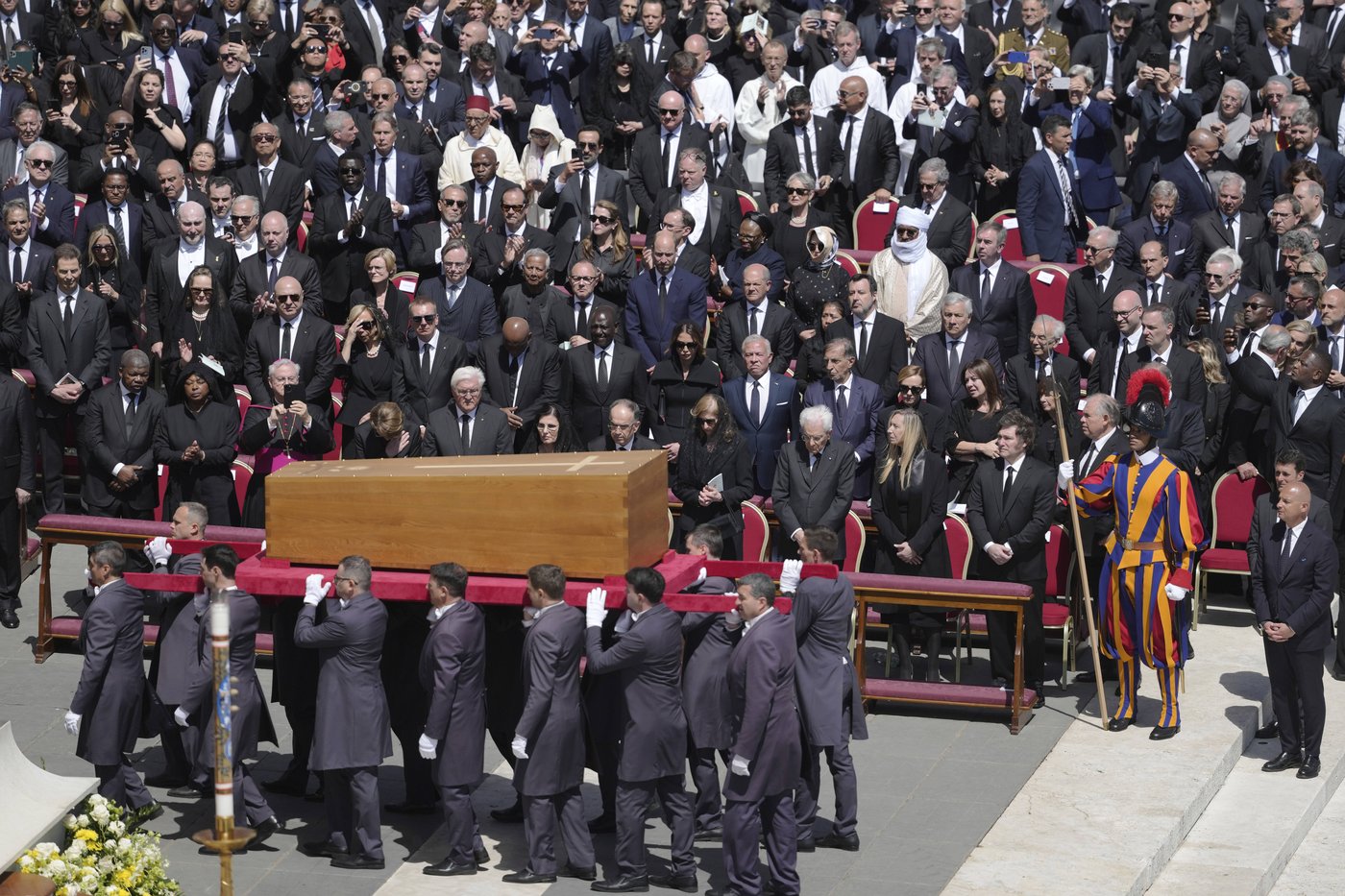 PHOTO COLLECTION: Vatican Pope Funeral | iNFOnews.ca PHOTO COLLECTION: Vatican Pope Funeral | iNFOnews.ca