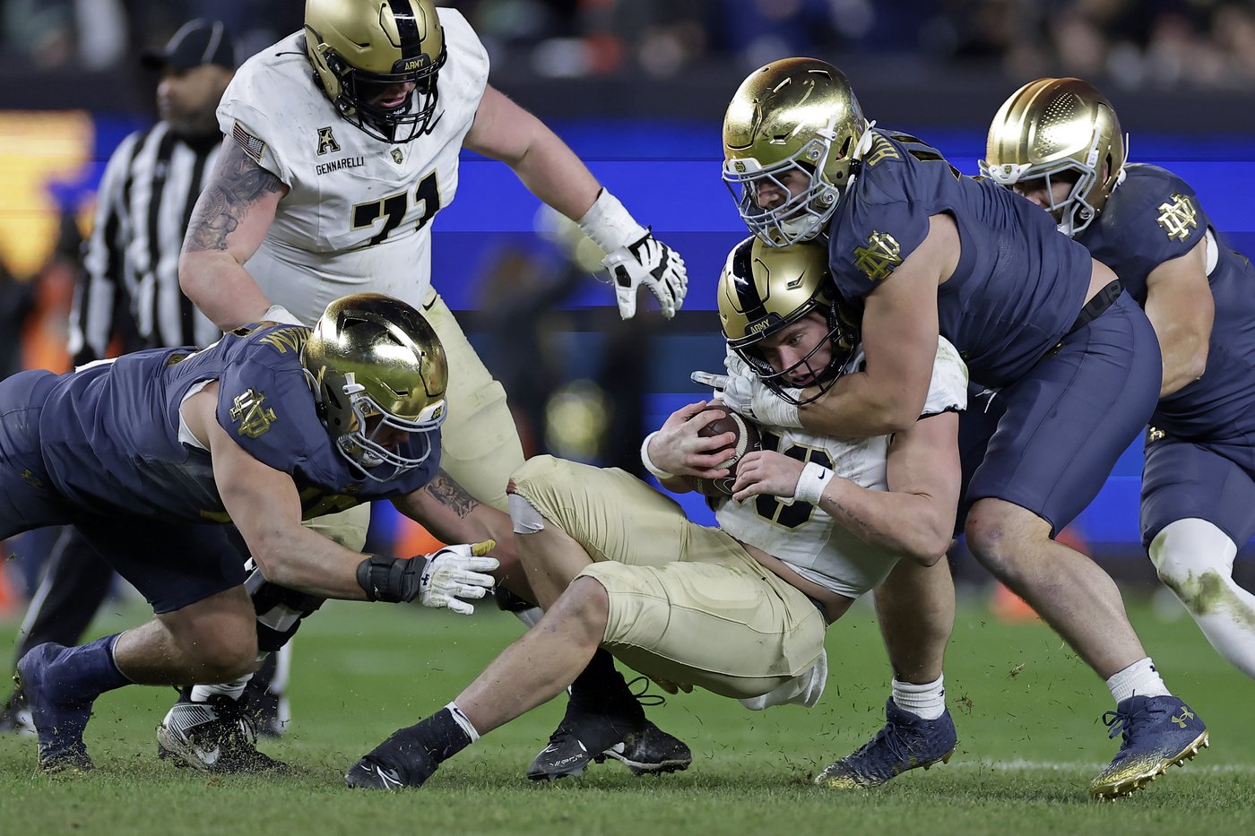 Pride, bragging rights and more than $115M at stake when final college playoff rankings come out | iNFOnews.ca