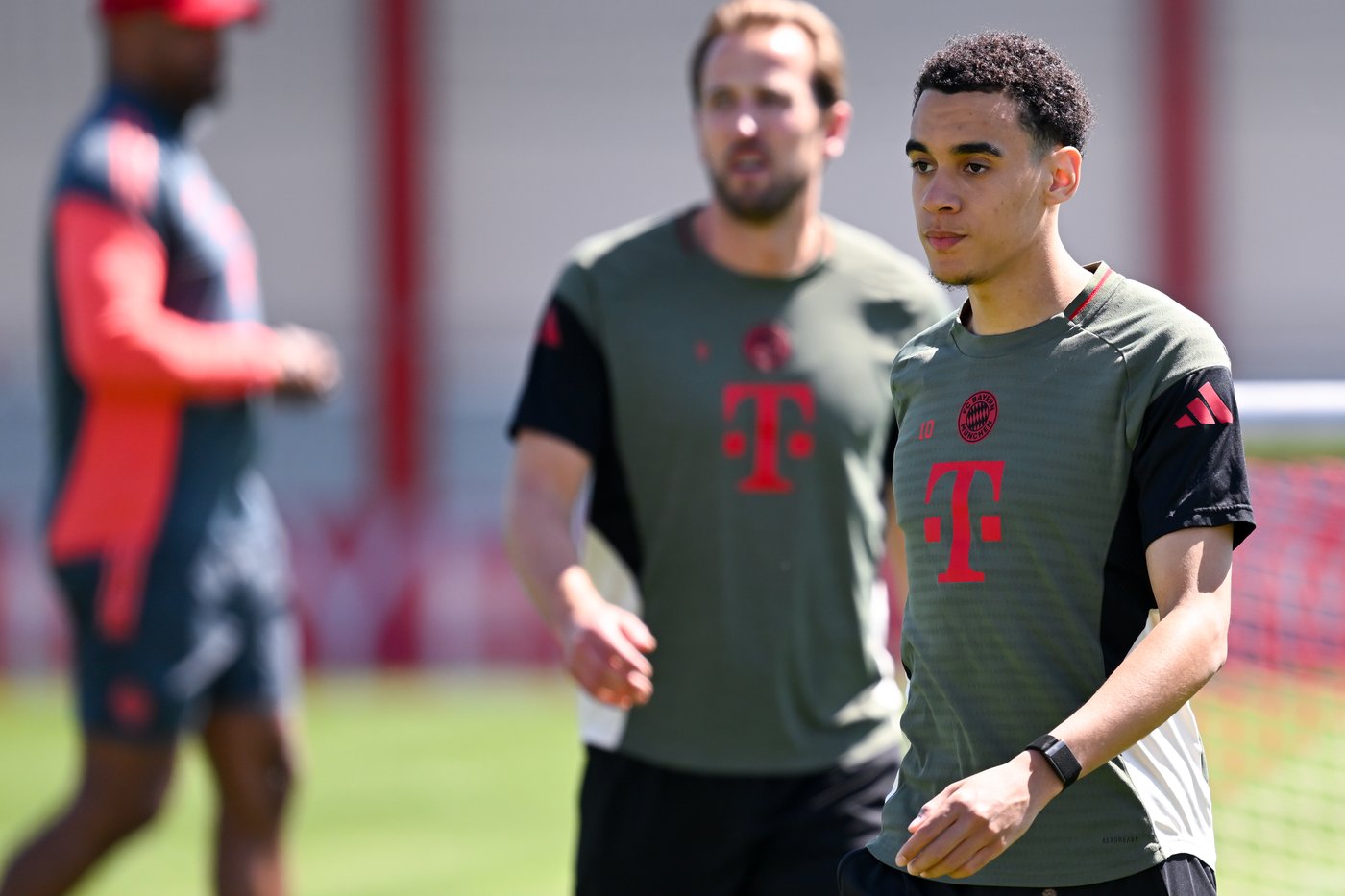 Bayern must adapt with coach Kompany suspended for Champions League semifinal at PSG | iNFOnews.ca Bayern must adapt with coach Kompany suspended for Champions League semifinal at PSG | iNFOnews.ca
