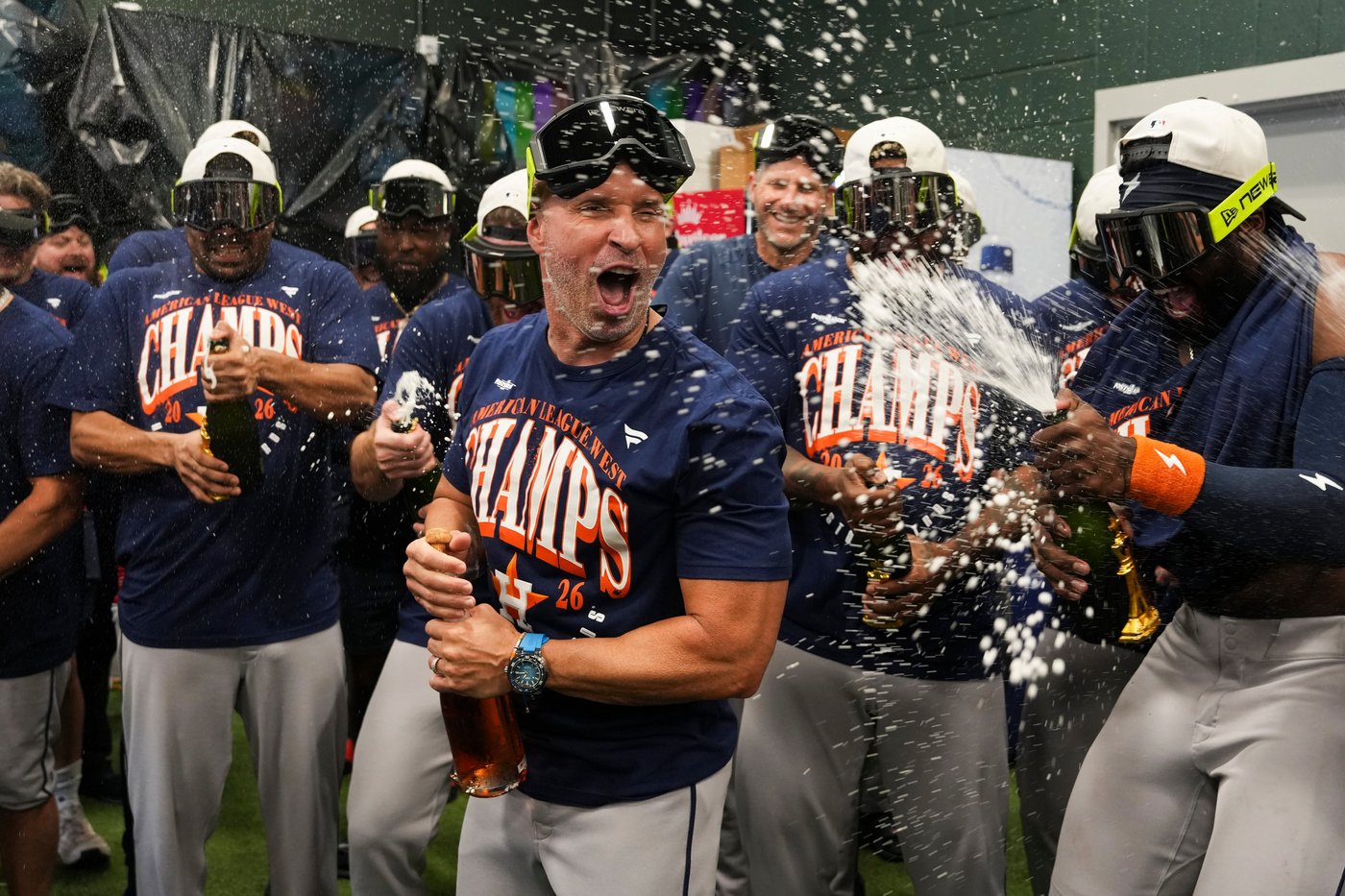 Astros owner Jim Crane says team's playoff berth will factor into decision on manager Joe Espada | iNFOnews.ca Astros owner Jim Crane says team's playoff berth will factor into decision on manager Joe Espada | iNFOnews.ca