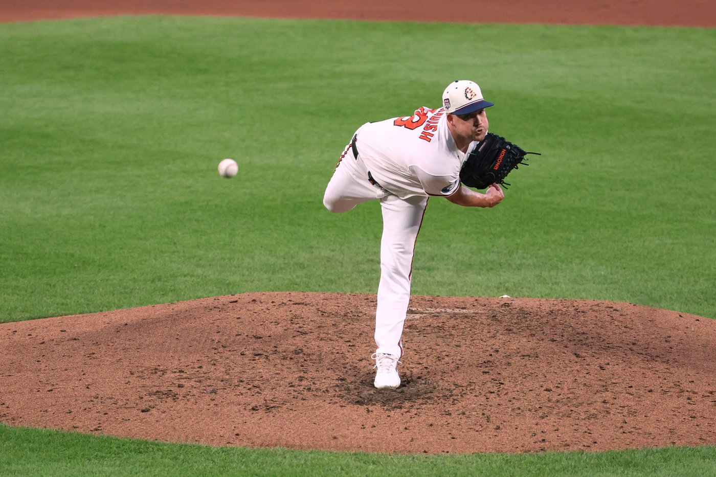 Orioles and Kyle Bradish agree to $90 million, 5-year deal for 2027-31 | iNFOnews.ca