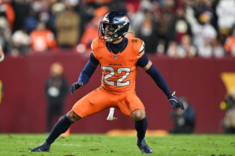 Broncos safety Brandon Jones shines as an emergency kicker, going 3 for 4 in a scrimmage | iNFOnews.ca