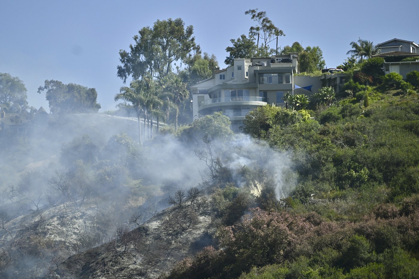13-year-old suspected of setting off fireworks that sparked Southern California wildfire | iNFOnews.ca 13-year-old suspected of setting off fireworks that sparked Southern California wildfire | iNFOnews.ca