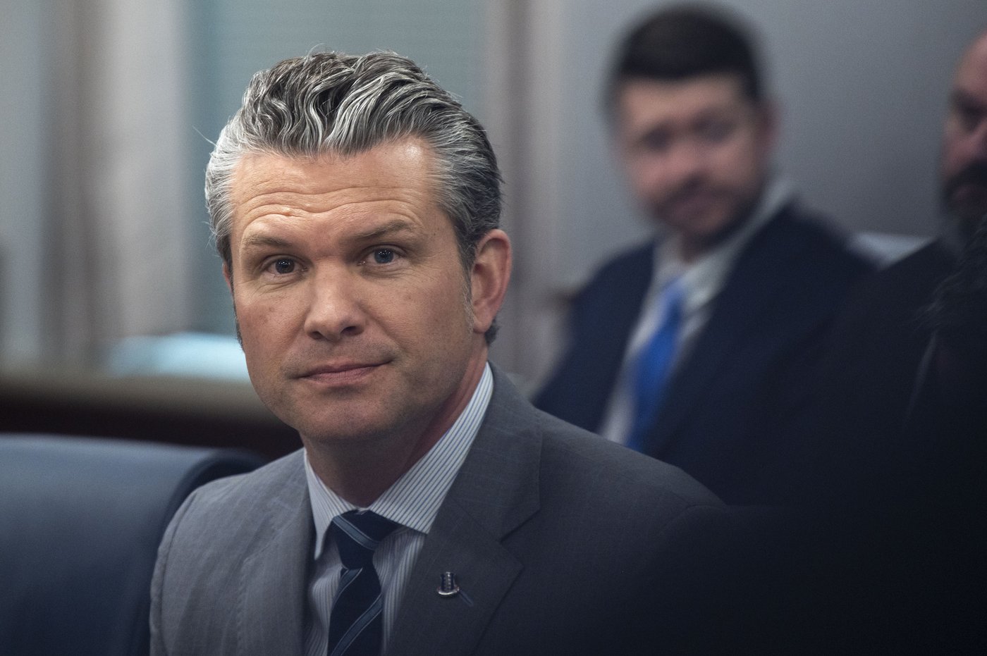 Hegseth will skip a meeting on organizing military aid to Ukraine in a first for the US | iNFOnews.ca