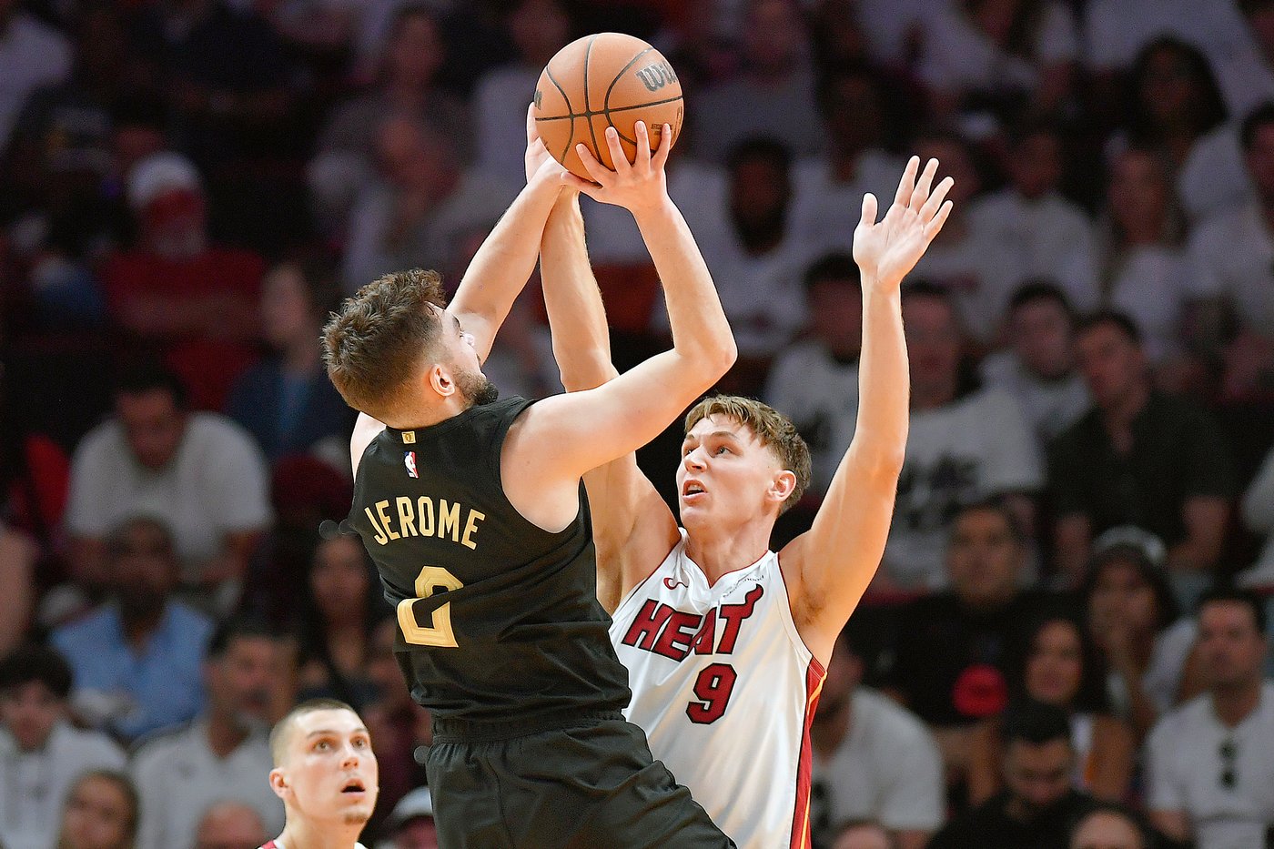 Cavs hand Heat worst-ever playoff loss, roll 124-87 for 3-0 lead in series | iNFOnews.ca