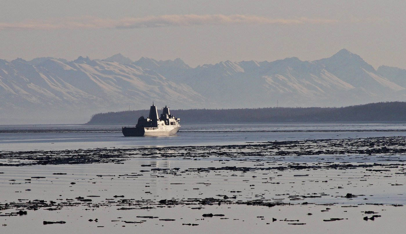 The military is searching for a US Marine missing off the coast of California | iNFOnews.ca The military is searching for a US Marine missing off the coast of California | iNFOnews.ca