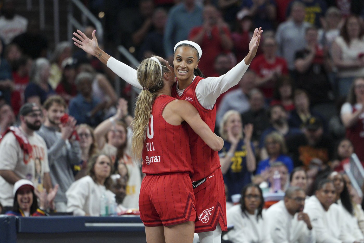 WNBA veteran DeWanna Bonner moves into 3rd on league's career scoring list in debut with Fever | iNFOnews.ca
