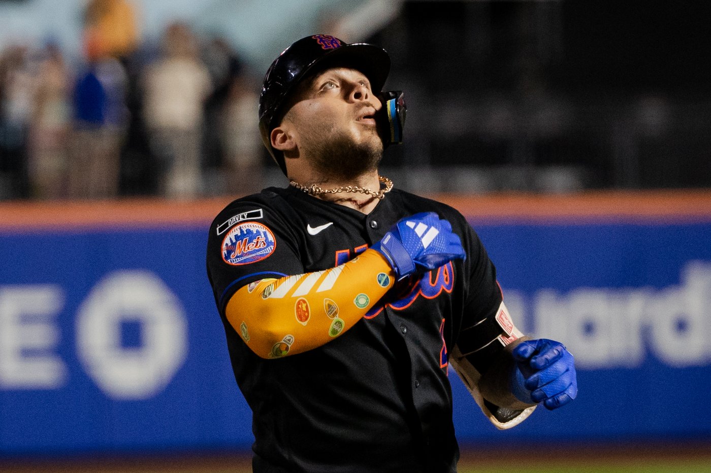 Alvarez hits 2 homers and Mets go deep 5 times to back McLean in 10-6 win over Giants | iNFOnews.ca Alvarez hits 2 homers and Mets go deep 5 times to back McLean in 10-6 win over Giants | iNFOnews.ca