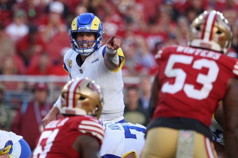 Matthew Stafford throws 4 TDs as Rams beat 49ers 42-26 for their 4th straight win | iNFOnews.ca