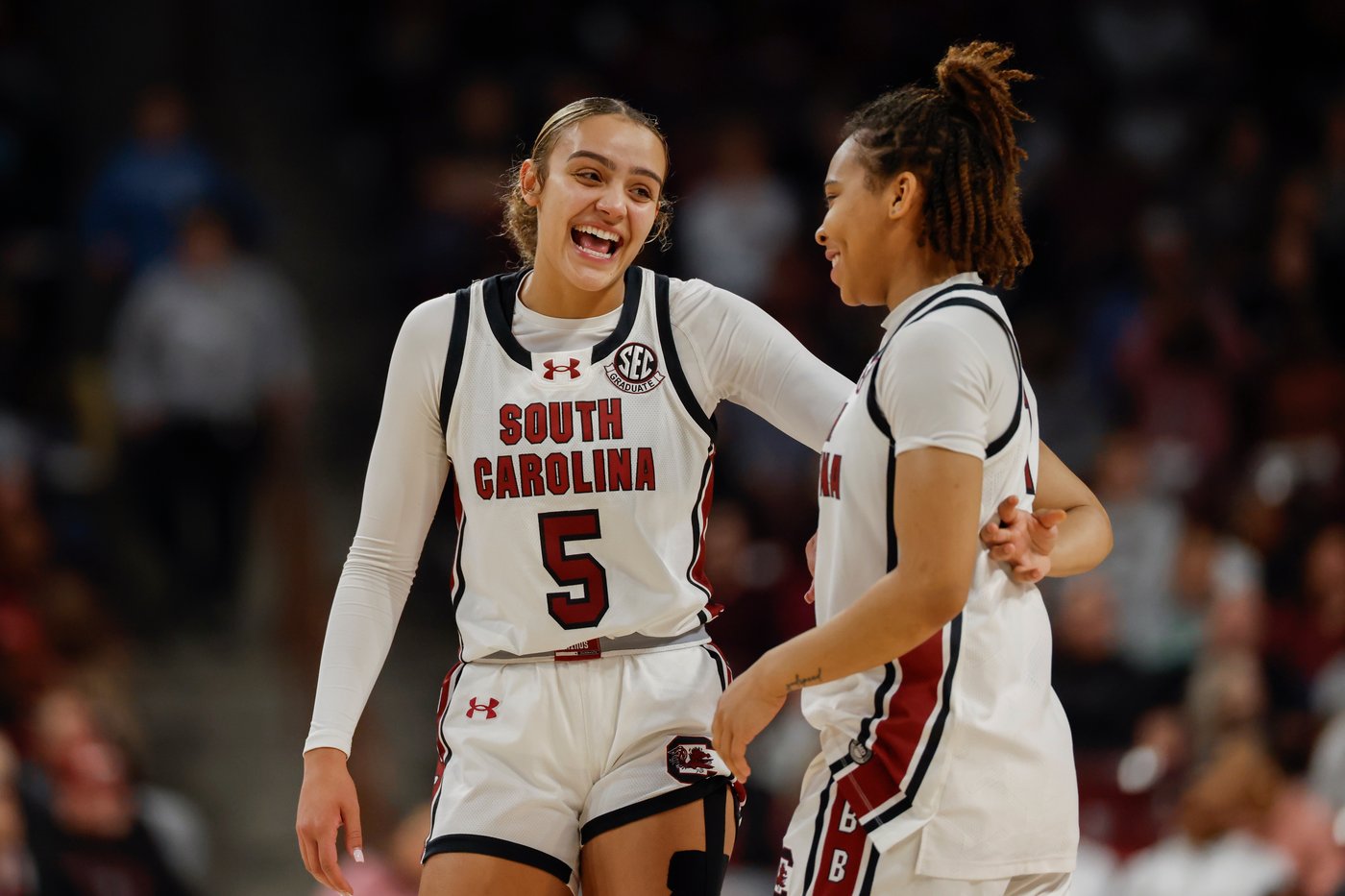 Edwards leads way with 25 as No. 3 South Carolina wins 24th straight game over Alabama 83-57 | iNFOnews.ca Edwards leads way with 25 as No. 3 South Carolina wins 24th straight game over Alabama 83-57 | iNFOnews.ca