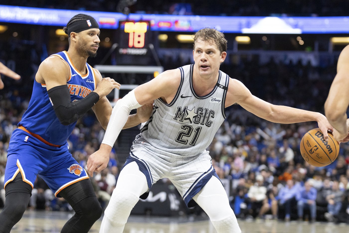 Magic fear Mo Wagner's knee injury might be serious | iNFOnews.ca Magic fear Mo Wagner's knee injury might be serious | iNFOnews.ca