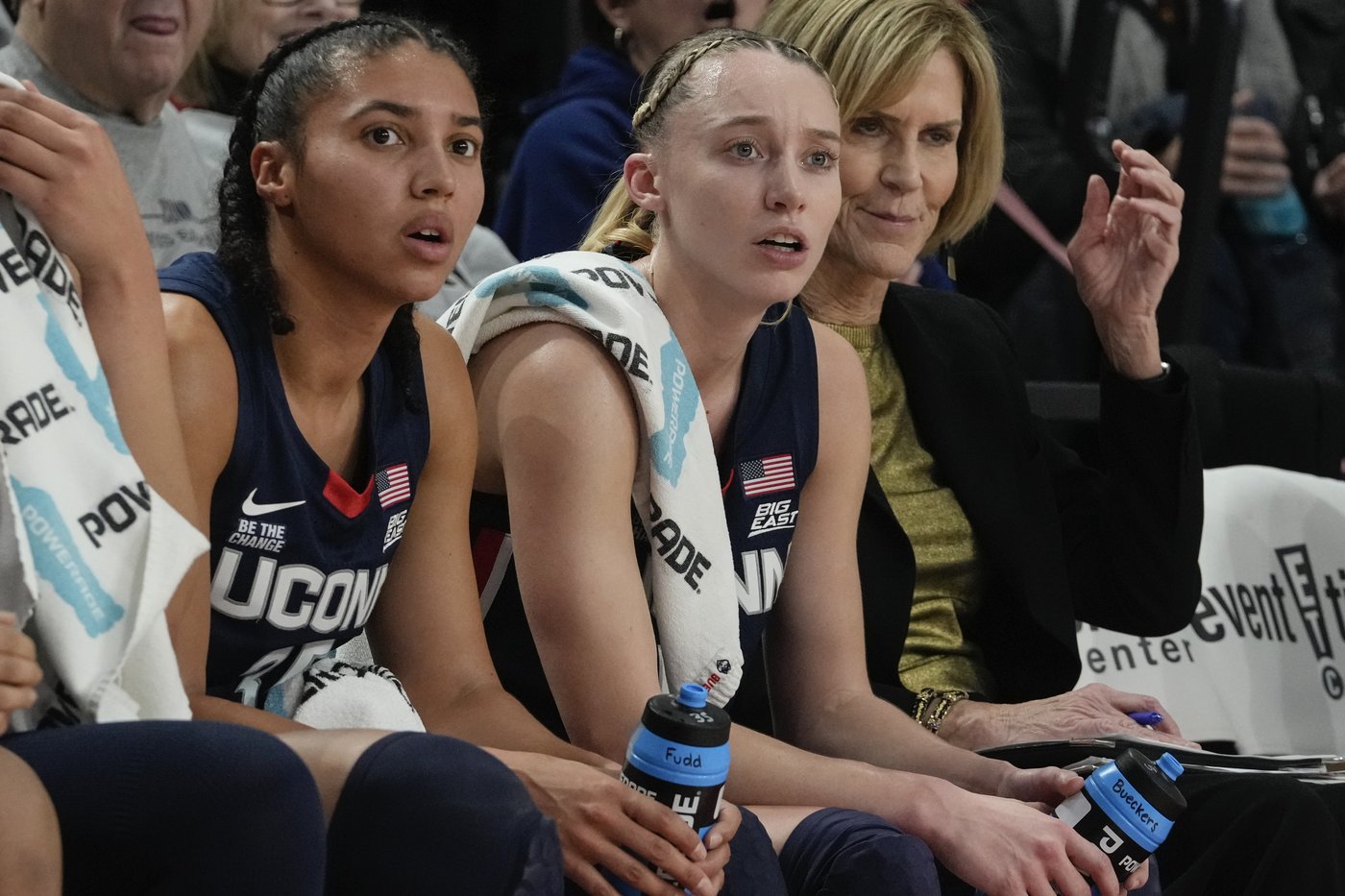 Bueckers scores 12 points in return from knee sprain as No. 6 UConn routs St. John's 71-45 | iNFOnews.ca Bueckers scores 12 points in return from knee sprain as No. 6 UConn routs St. John's 71-45 | iNFOnews.ca