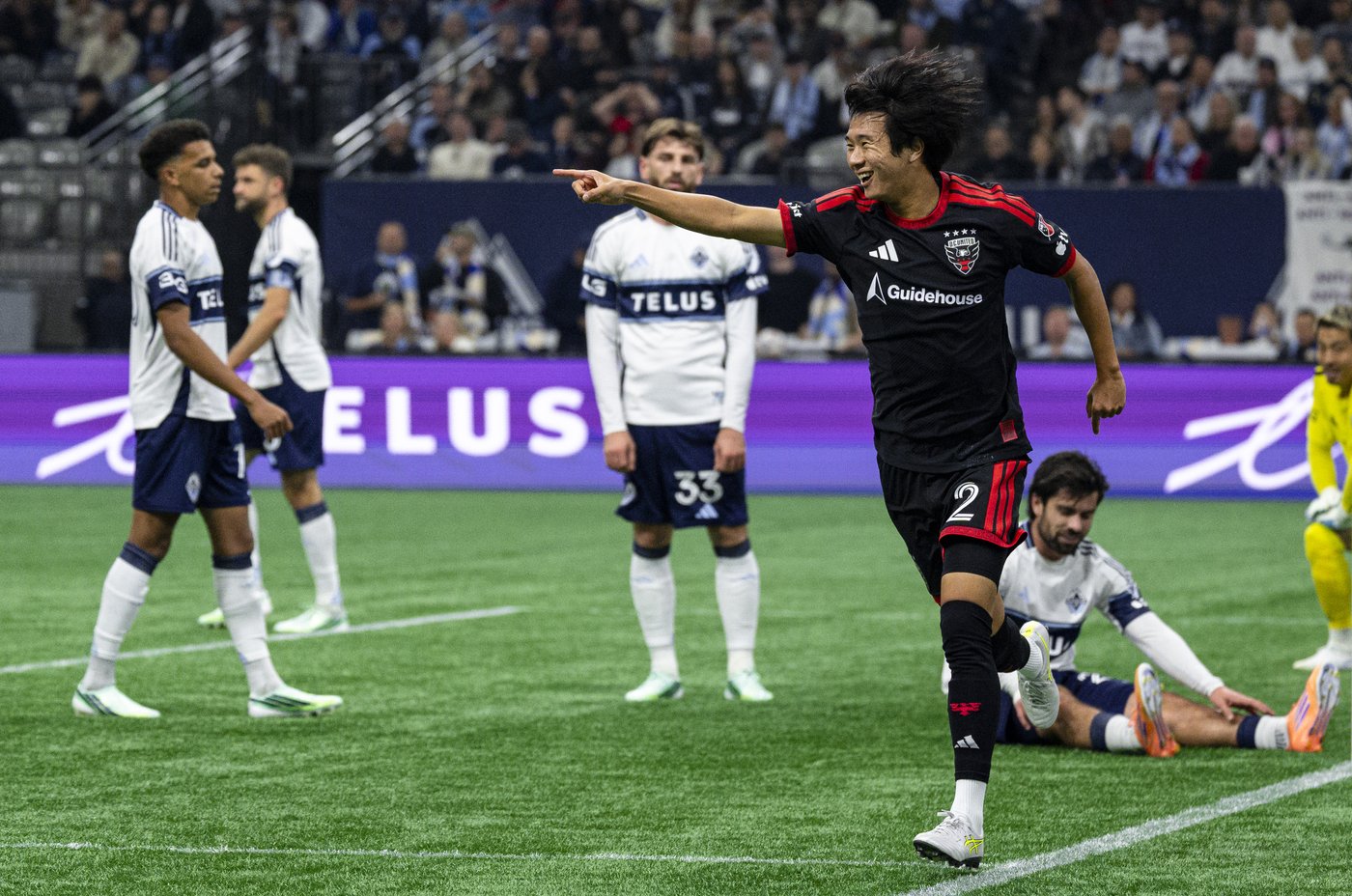 Nono scores twice as Vancouver Whitecaps battle D.C. United to 3-3 draw | iNFOnews.ca Nono scores twice as Vancouver Whitecaps battle D.C. United to 3-3 draw | iNFOnews.ca