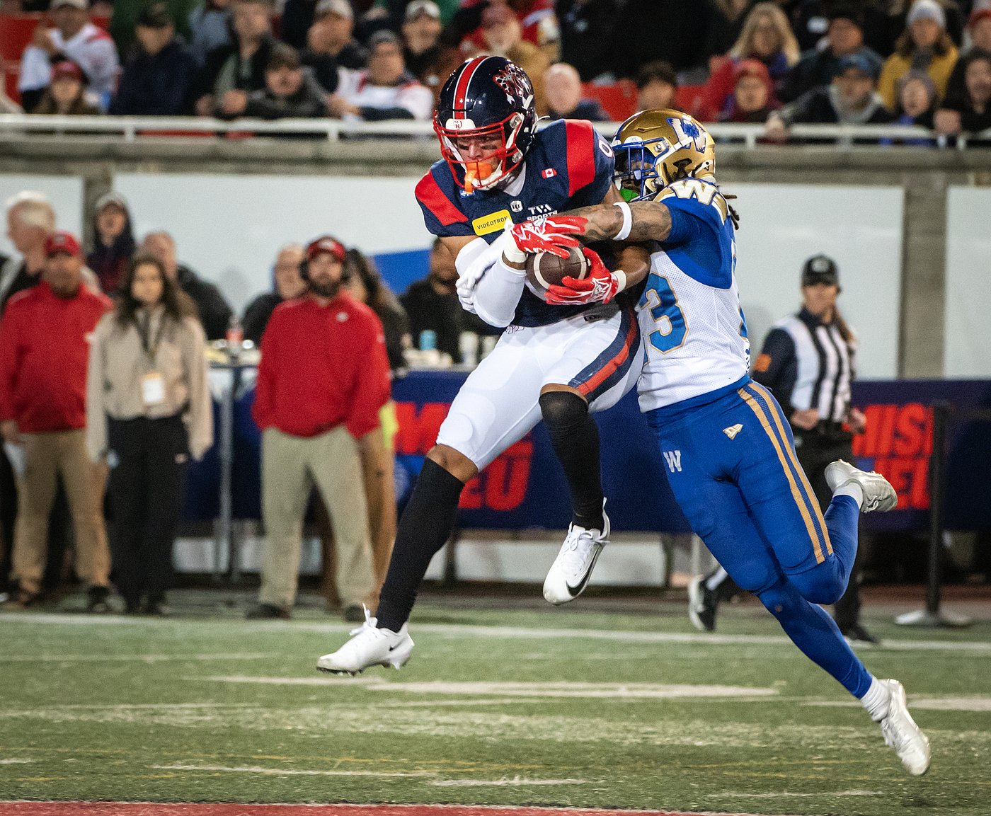 Record-setting Philpot tops CFL's weekly stars; Lawler, Adams also honoured | iNFOnews.ca