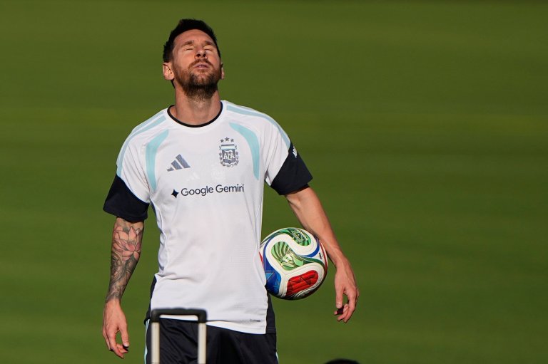 Scaloni: 'The whole planet' awaits Messi's 200th cap as Argentina opens World Cup against Algeria | iNFOnews.ca