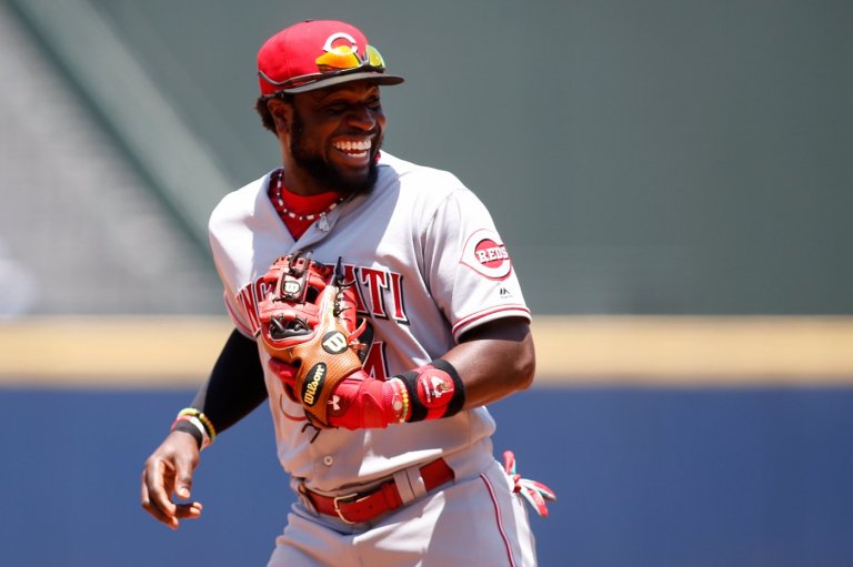 Brandon Phillips signs 1-day contract with Reds to retire with the club he calls his 'home' | iNFOnews.ca