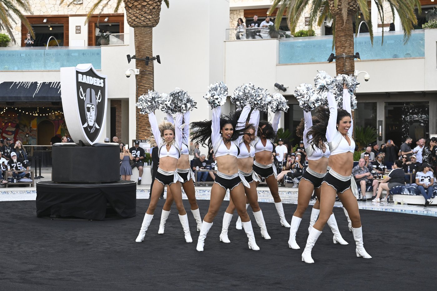 PHOTO COLLECTION: NFL Draft | iNFOnews.ca PHOTO COLLECTION: NFL Draft | iNFOnews.ca