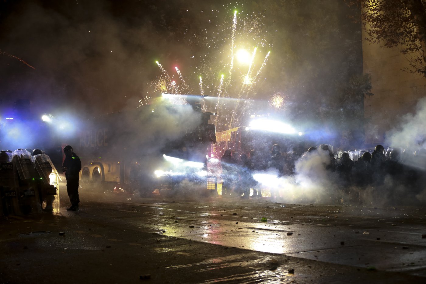 More than 100 arrested as Georgian police clash with protesters over suspension of EU talks | iNFOnews.ca More than 100 arrested as Georgian police clash with protesters over suspension of EU talks | iNFOnews.ca
