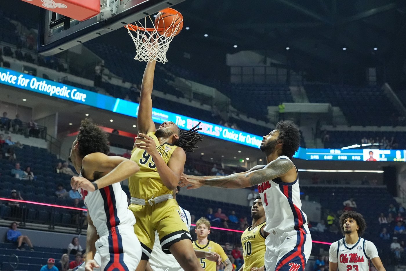 Tyler Tanner's big overtime leads No. 24 Vanderbilt past Mississippi, 89-86 | iNFOnews.ca