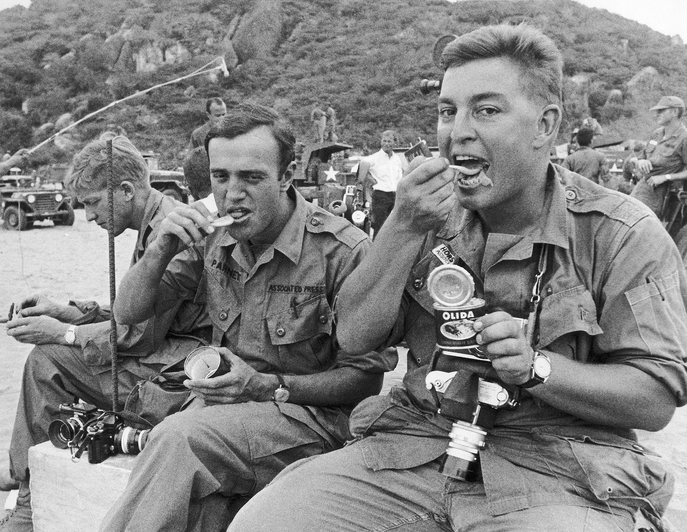 As communist troops streamed into Saigon, a few remaining reporters kept photos and stories flowing | iNFOnews.ca As communist troops streamed into Saigon, a few remaining reporters kept photos and stories flowing | iNFOnews.ca
