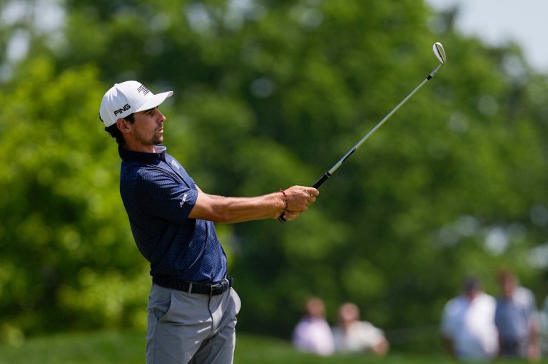 Joaquin Niemann wins a playoff for first LIV Golf title of the season | iNFOnews.ca