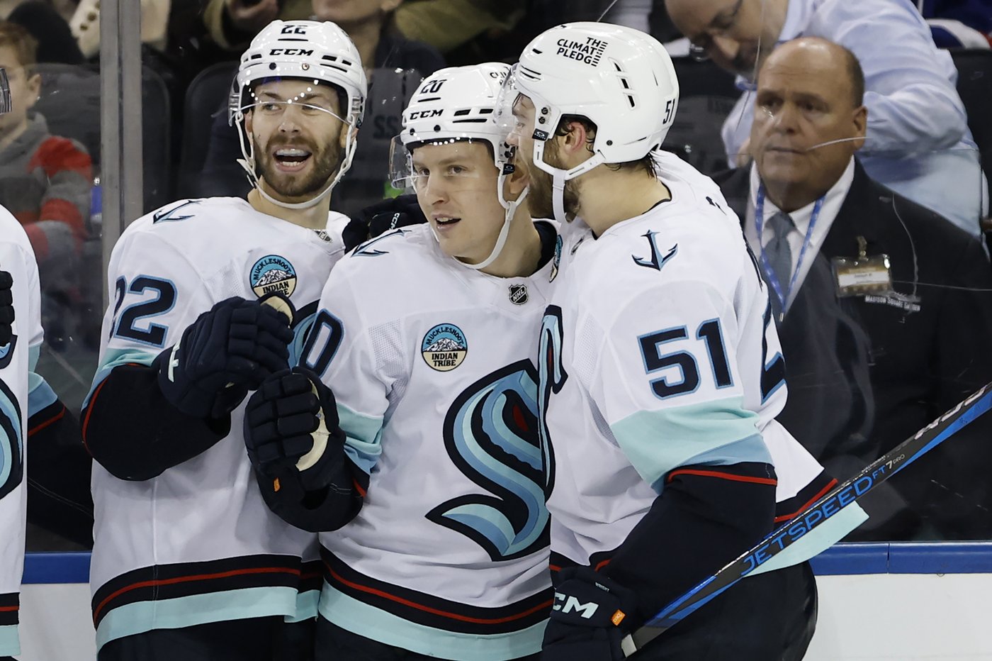 Bjorkstrand scores twice as Kraken rally past Rangers for a 7-5 win | iNFOnews.ca Bjorkstrand scores twice as Kraken rally past Rangers for a 7-5 win | iNFOnews.ca