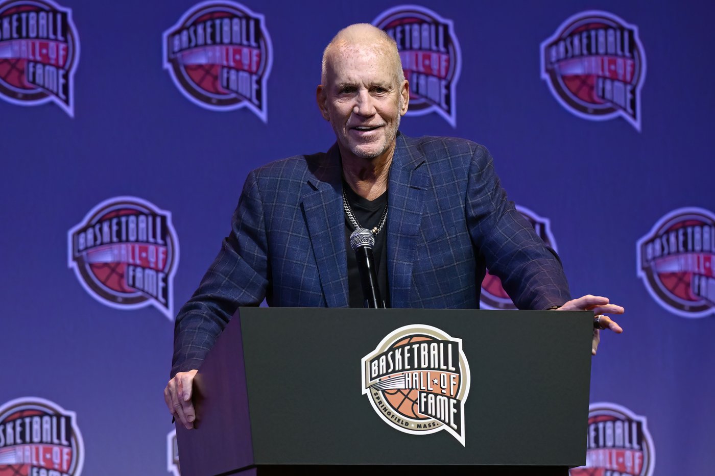 Carter soared quickly and Billups started slowly, but there's more than one road to the Hall of Fame | iNFOnews.ca