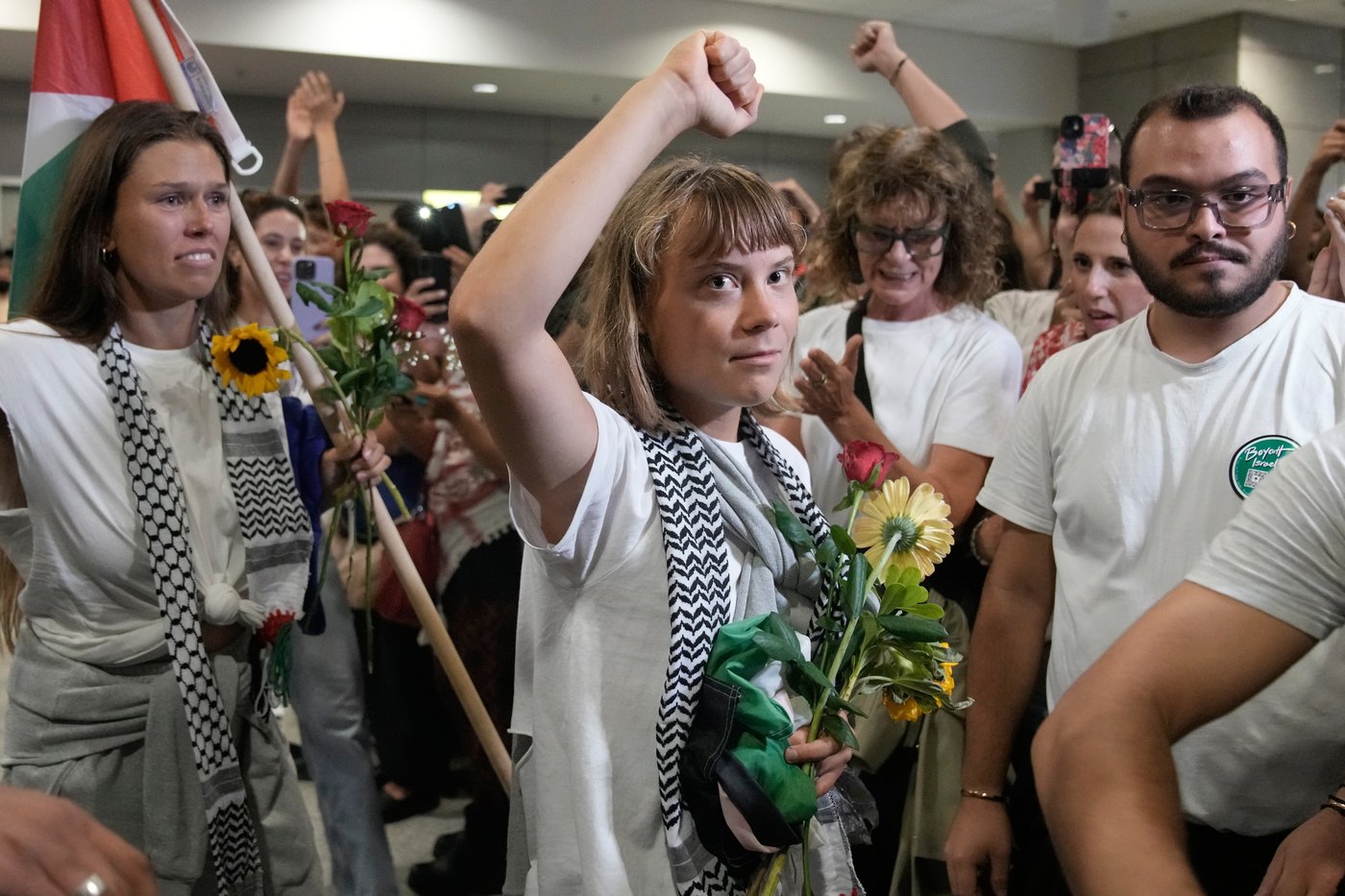 Greta Thunberg among flotilla activists deported from Israel. Others remain in prison | iNFOnews.ca