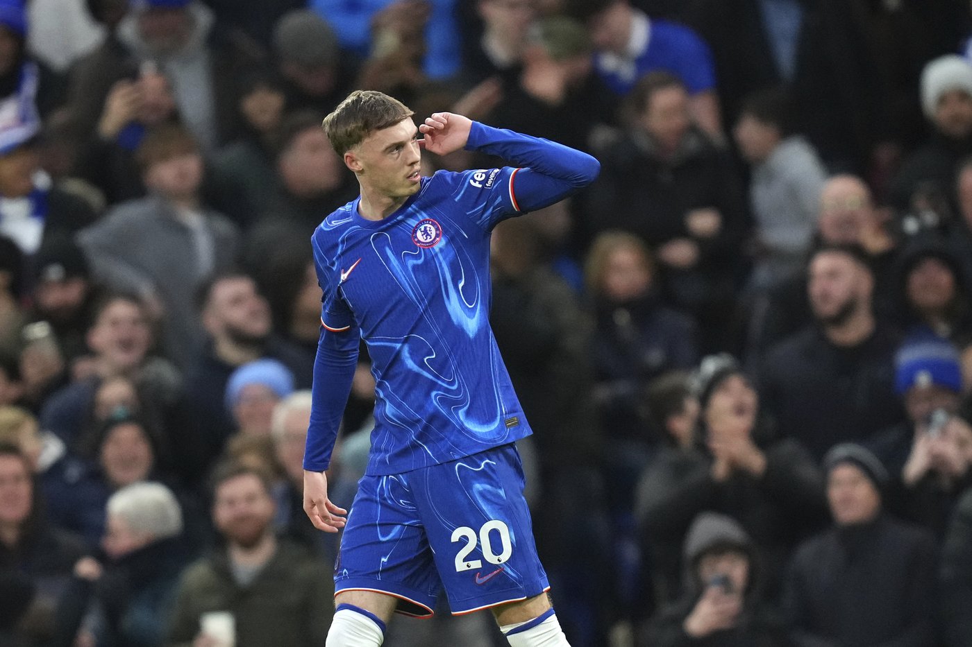 Haaland penalty failure and Fernandes red card pile on woes for City and United in Premier League | iNFOnews.ca