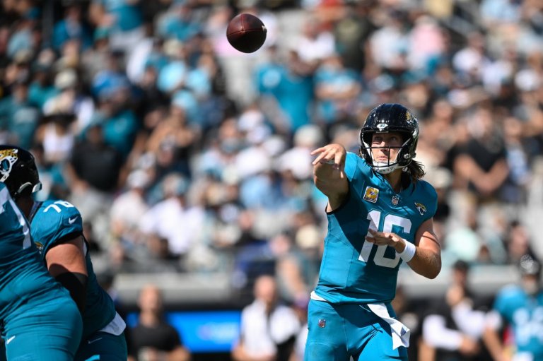 Jaguars are 'an undisciplined operation' after a mistake-filled loss to Seattle | iNFOnews.ca