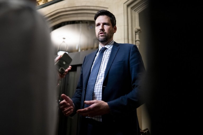 Justice minister rules out withdrawing legal submission on notwithstanding clause | iNFOnews.ca