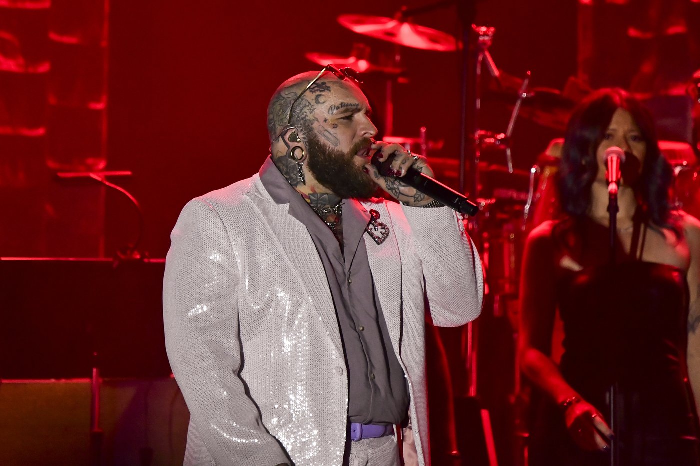 Fire relief, Quincy Jones tributes and new talent energize the 50th annual pre-Grammy benefit gala | iNFOnews.ca
