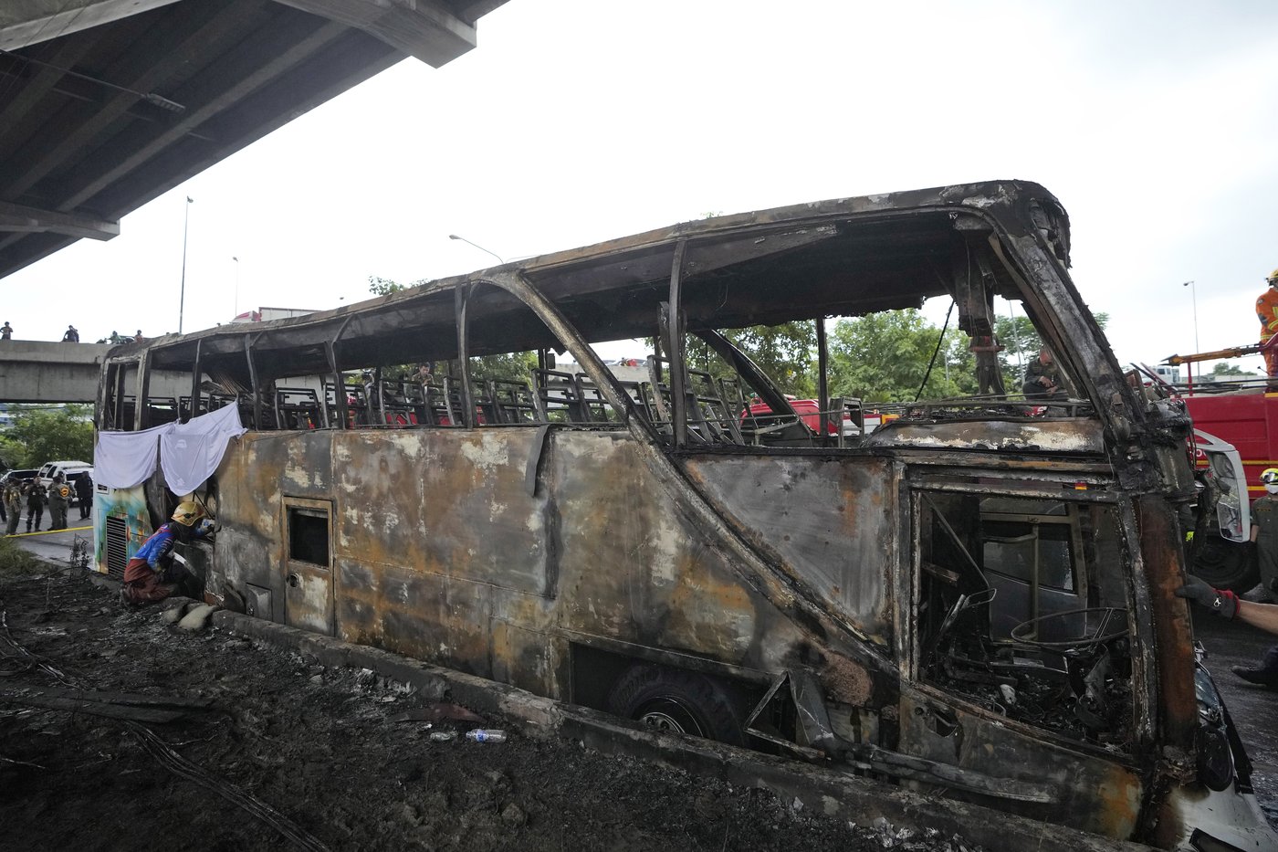 More than 20 are feared dead after a school bus catches fire in suburban Bangkok | iNFOnews.ca More than 20 are feared dead after a school bus catches fire in suburban Bangkok | iNFOnews.ca