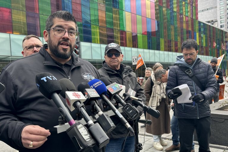 No bus or metros this Saturday in Montreal because of transit strike | iNFOnews.ca